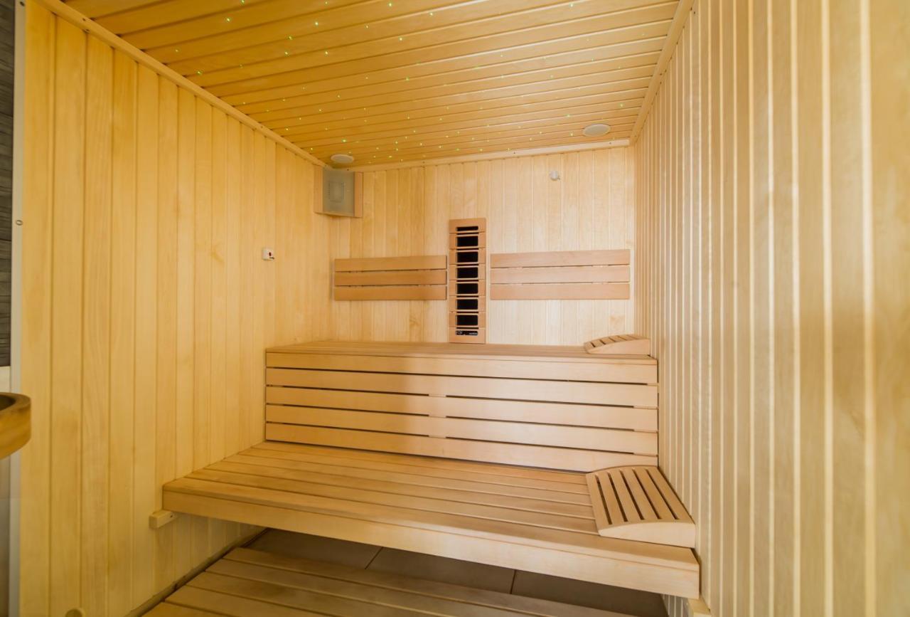 Summer Studio Spa N Pools Beach Resort ナボダリ エクステリア 写真